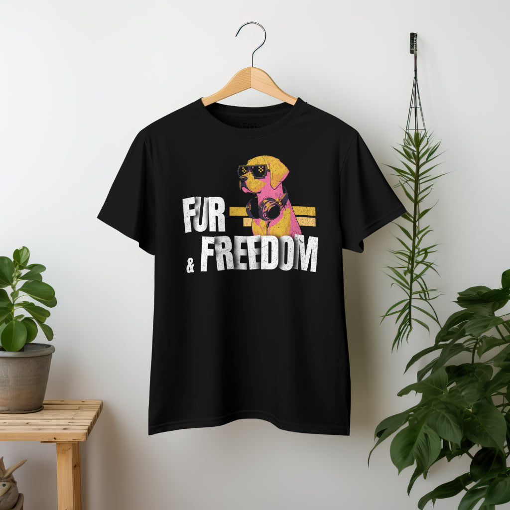 FUR AND FREEDOM DOG LOVER T-SHIRT